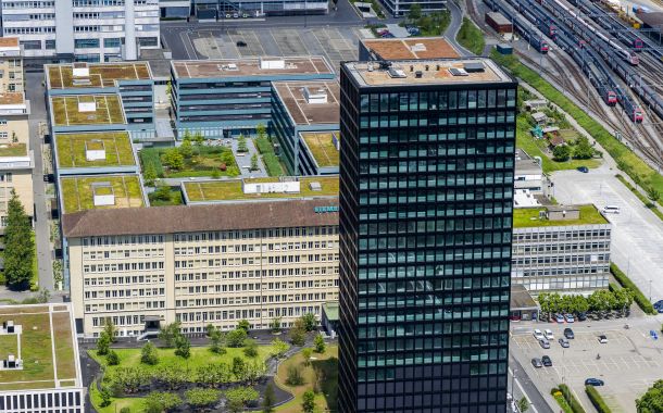 Bild: Stadthaus Zug, Urs Raschle tritt für die Wahlen 2026 wieder an.