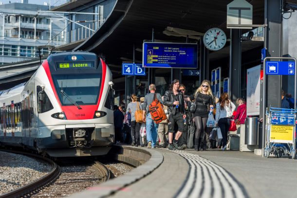 Bahnhof Zug, Stadtbahn