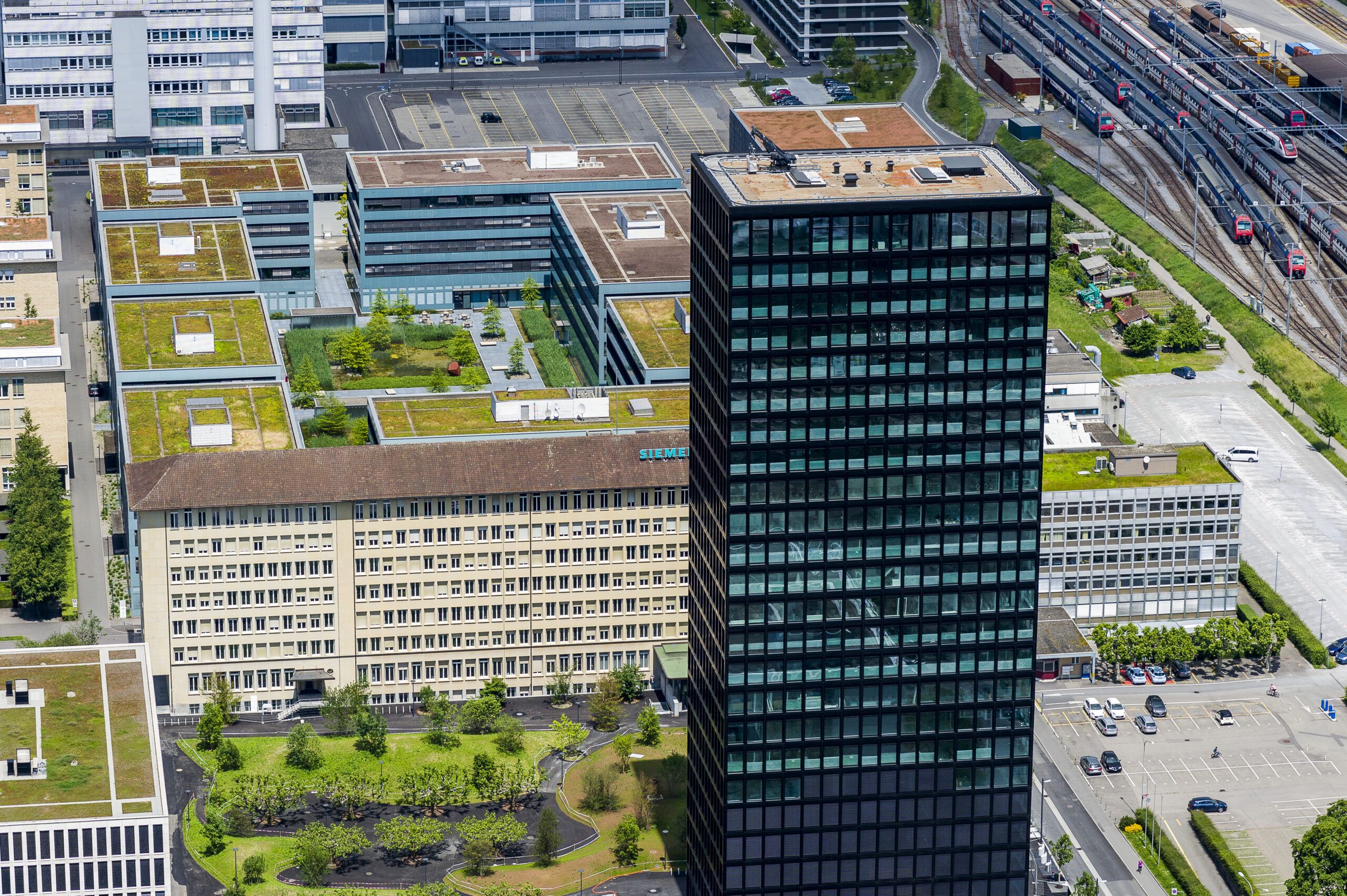 Bild: Stadthaus Zug, Urs Raschle tritt für die Wahlen 2026 wieder an.