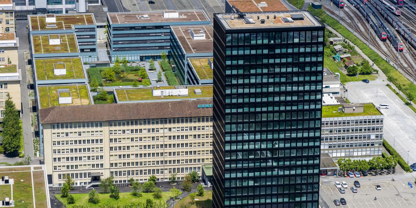 Bild: Stadthaus Zug, Urs Raschle tritt für die Wahlen 2026 wieder an.